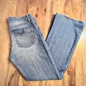Vintage 2000's Banana Republic - Low Rise - Medium Wash - Jeans - Sz 4 Short